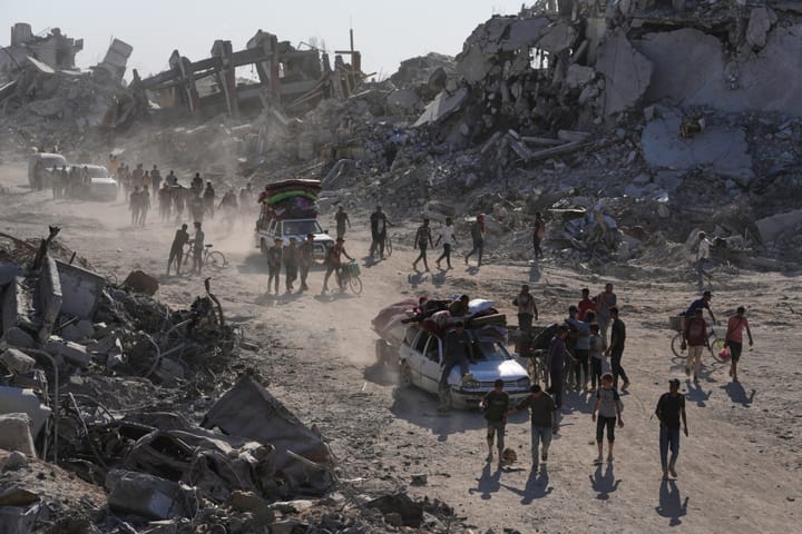 Ceasefire in Gaza: Palestinians Begin to Return Home—to Rubble